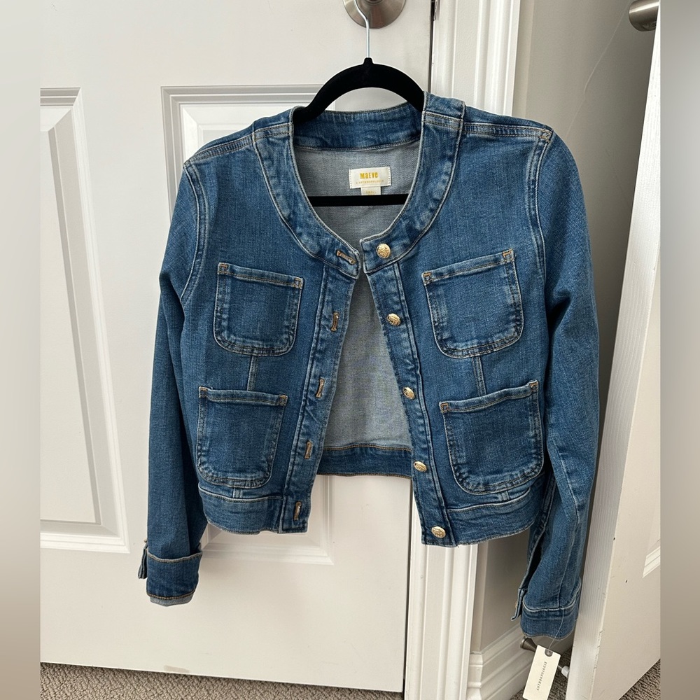Super cute Maeve jean jacket with gold buttons NWT